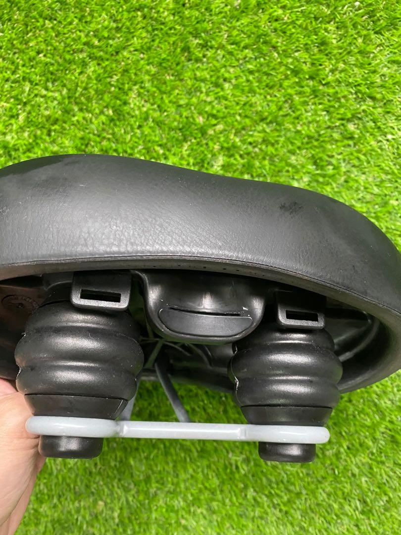 city 900 gel bike saddle xl