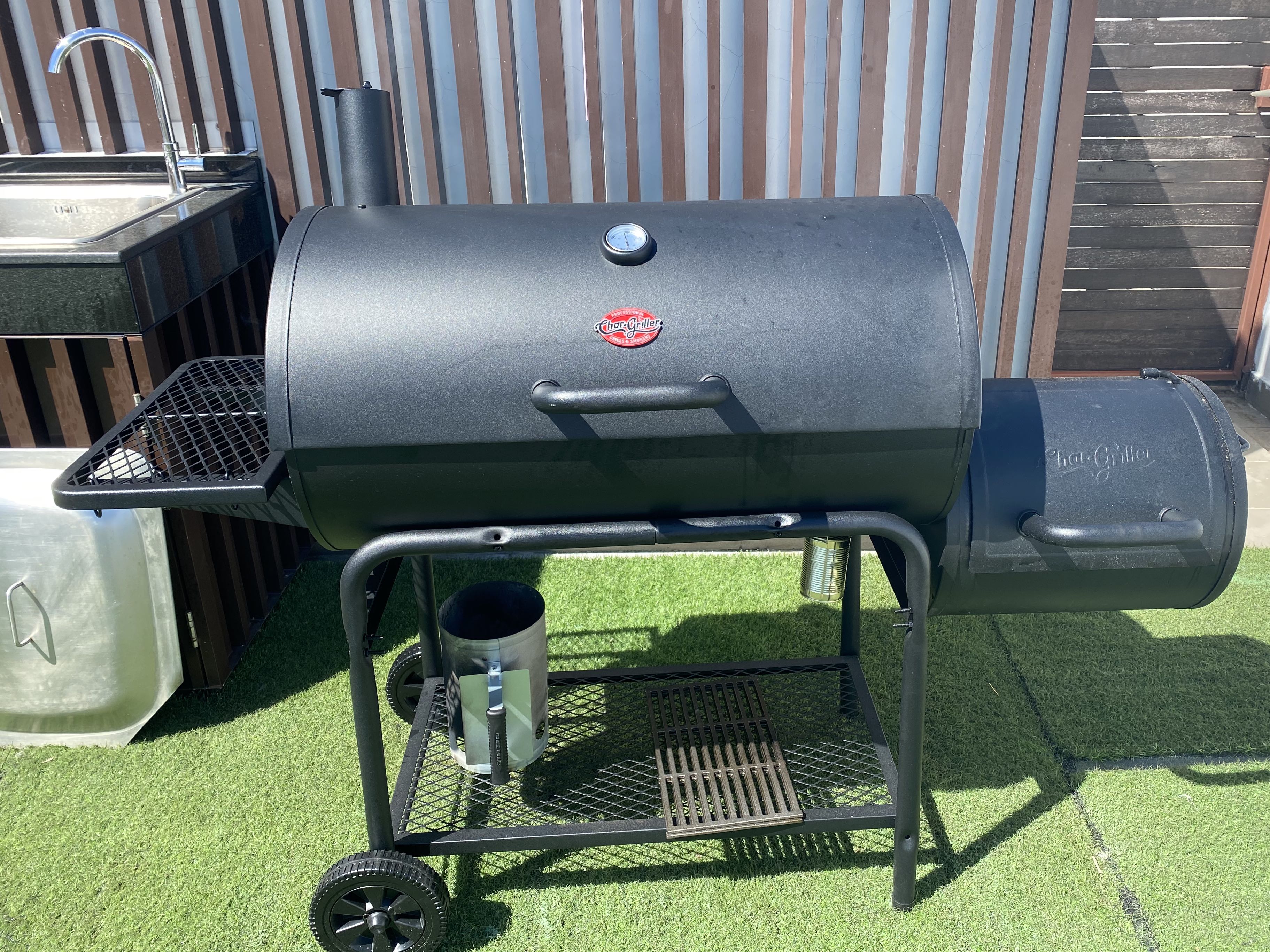 CharGriller® Smokin