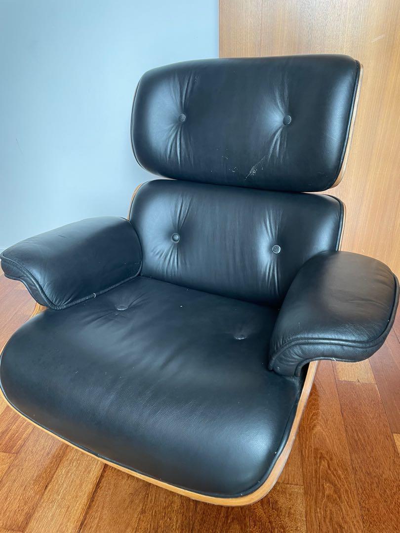 Refurbished top eames chair