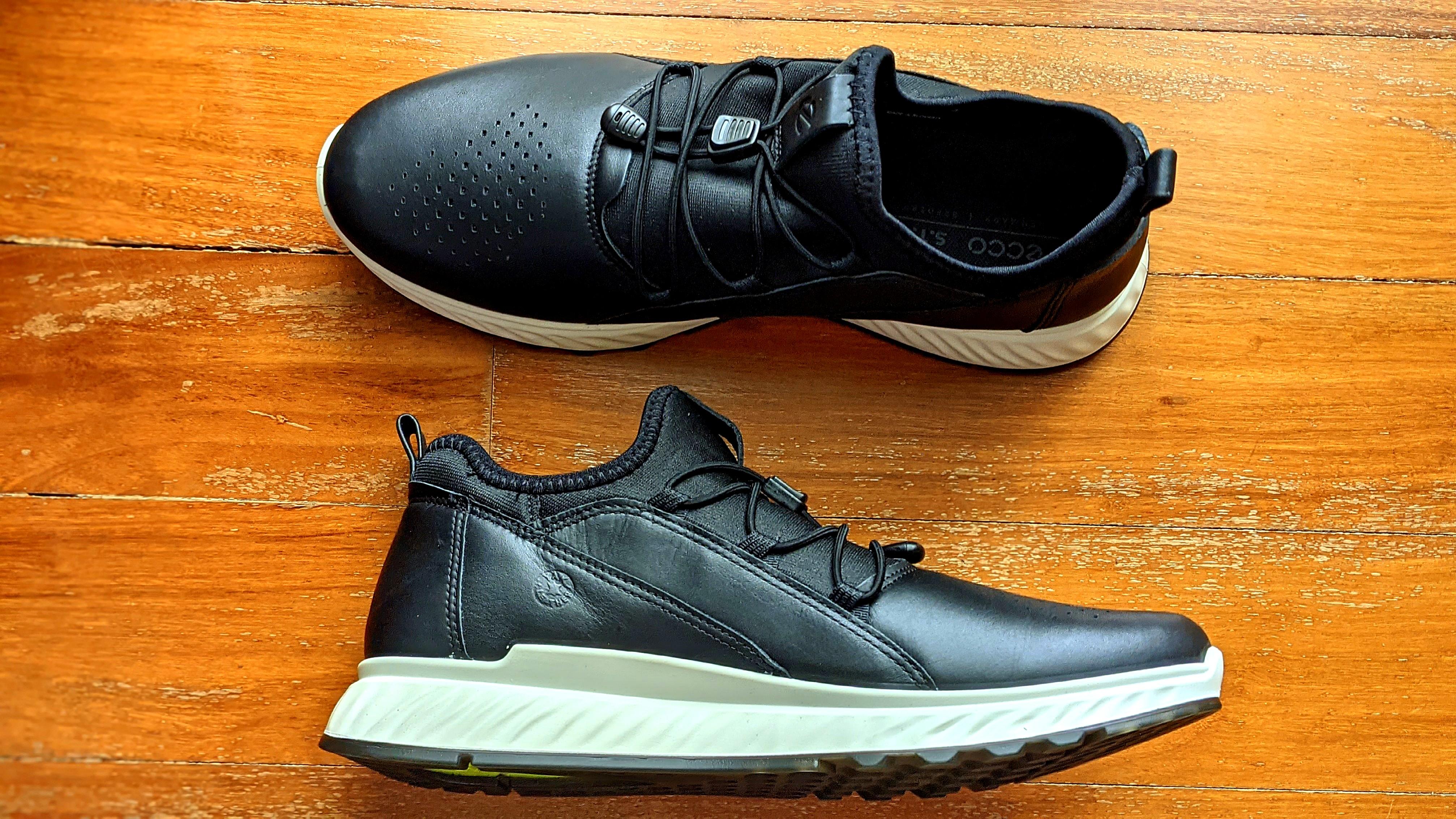 ecco womens st1 toggle