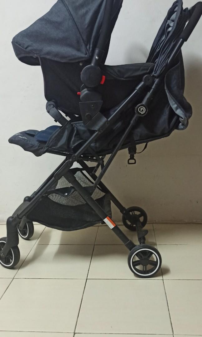 Fairworld store baby stroller