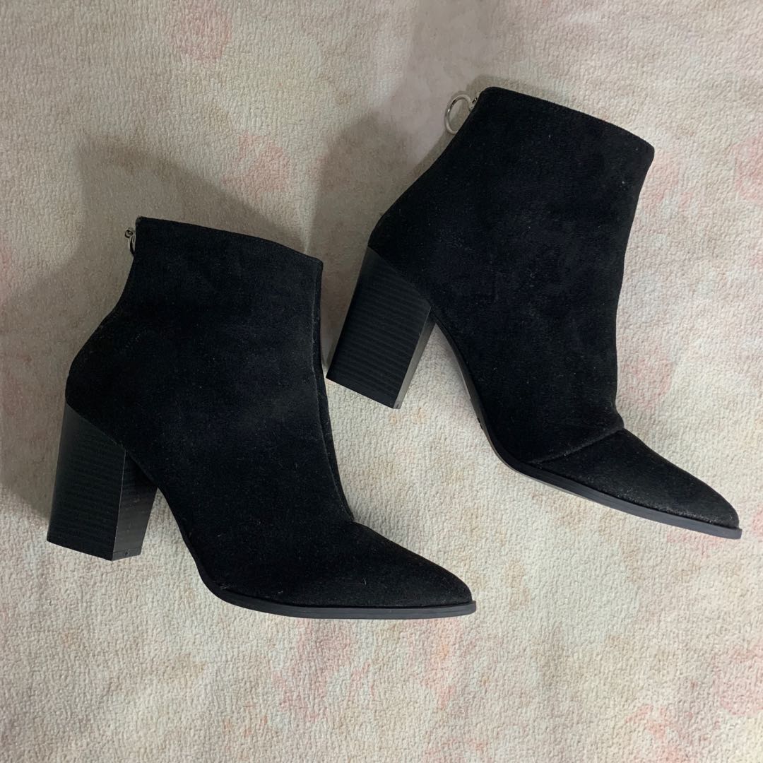 Forever 21 ladies boots on sale