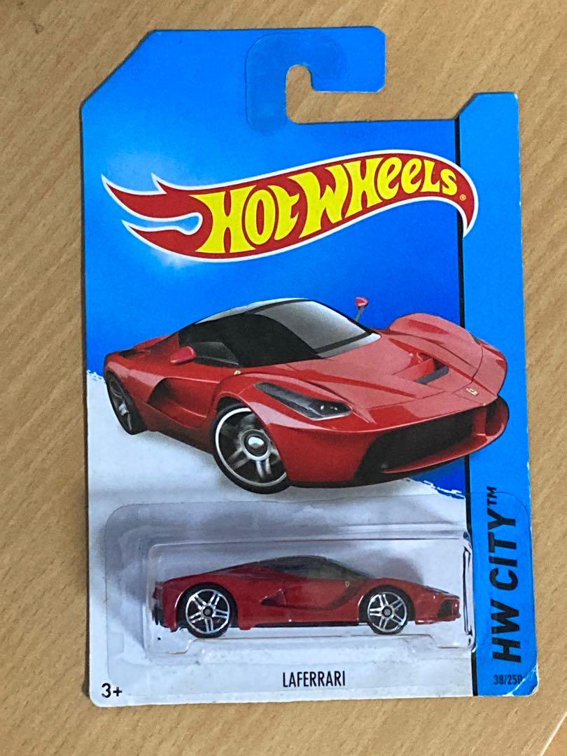 Hotwheels Hot Wheels 風火輪火辣跑車new For 14 法拉利ferrari Laferrari 美國版 興趣及遊戲 玩具 遊戲類on Carousell