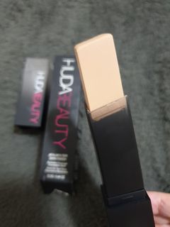 (Category: ) located in . Submitted by allmakeupforless (Listing ID 1111158603, Image 1). Description: .