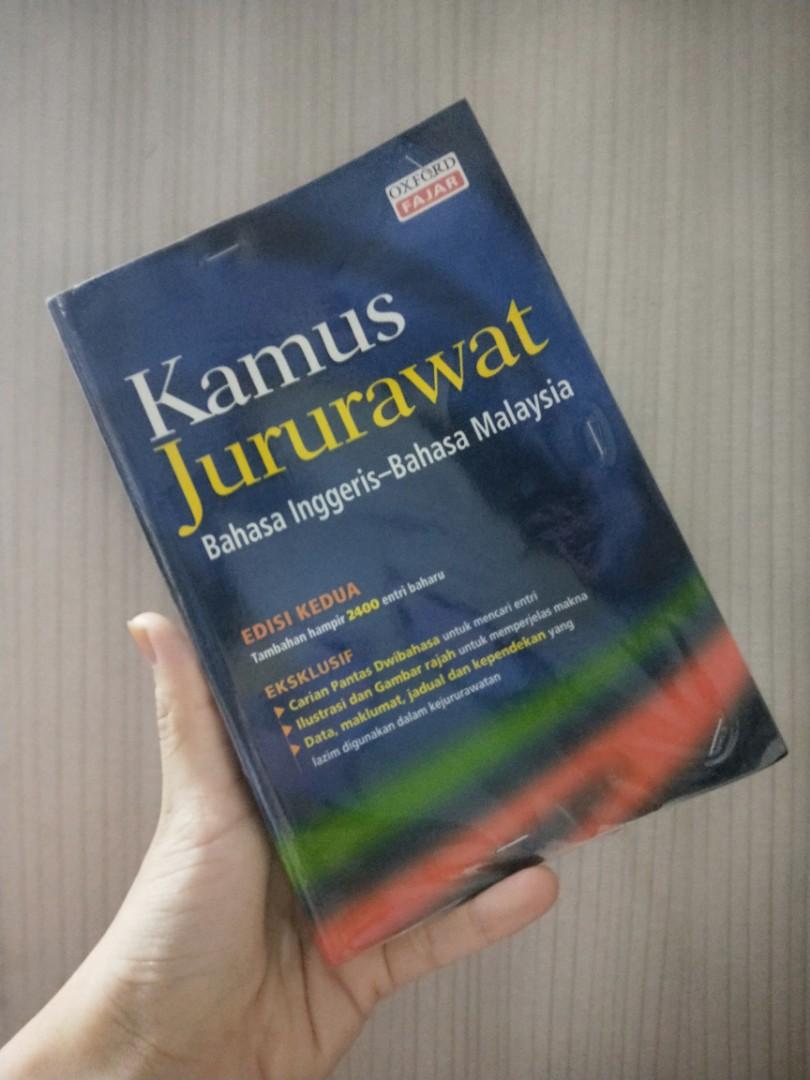Kamus Jururawat Oxford English Malay Textbooks On Carousell