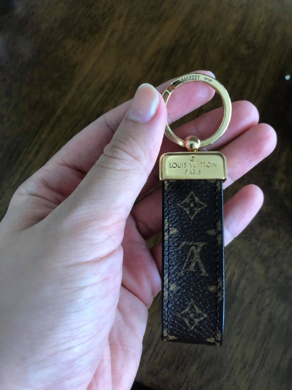 Louis Vuitton Monogram Keyring Dragonne Key Holder M65221