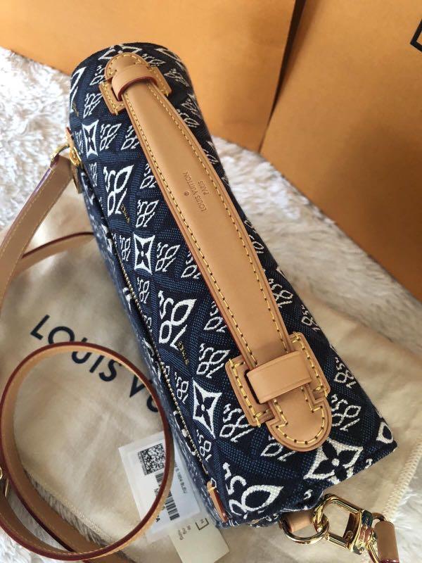 Louis Vuitton Monogram Jacquard Since 1854 Pochette Metis - Blue Crossbody  Bags, Handbags - LOU577267