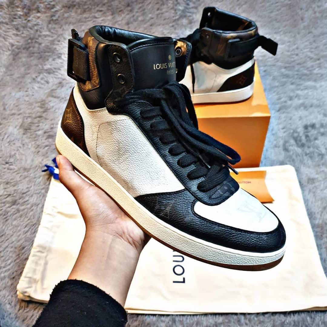 Sepatu LV high sneakers original - Fashion Pria - 891220977