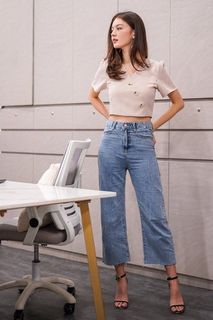 (Category: ) located in . Submitted by johng88 (Listing ID 1111122204, Image 1). Description: .