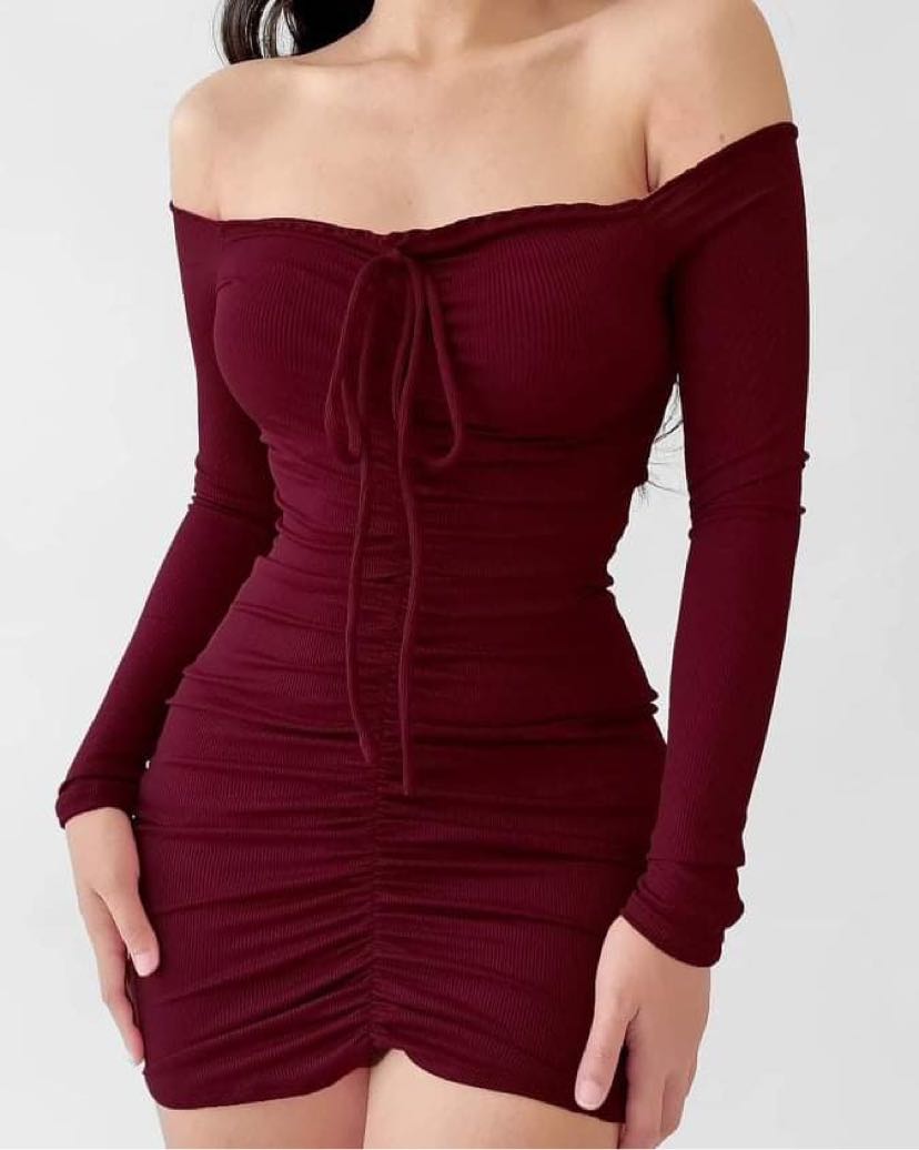 MAROON OFF SHOULDER LONG SLEEVES DRESS 