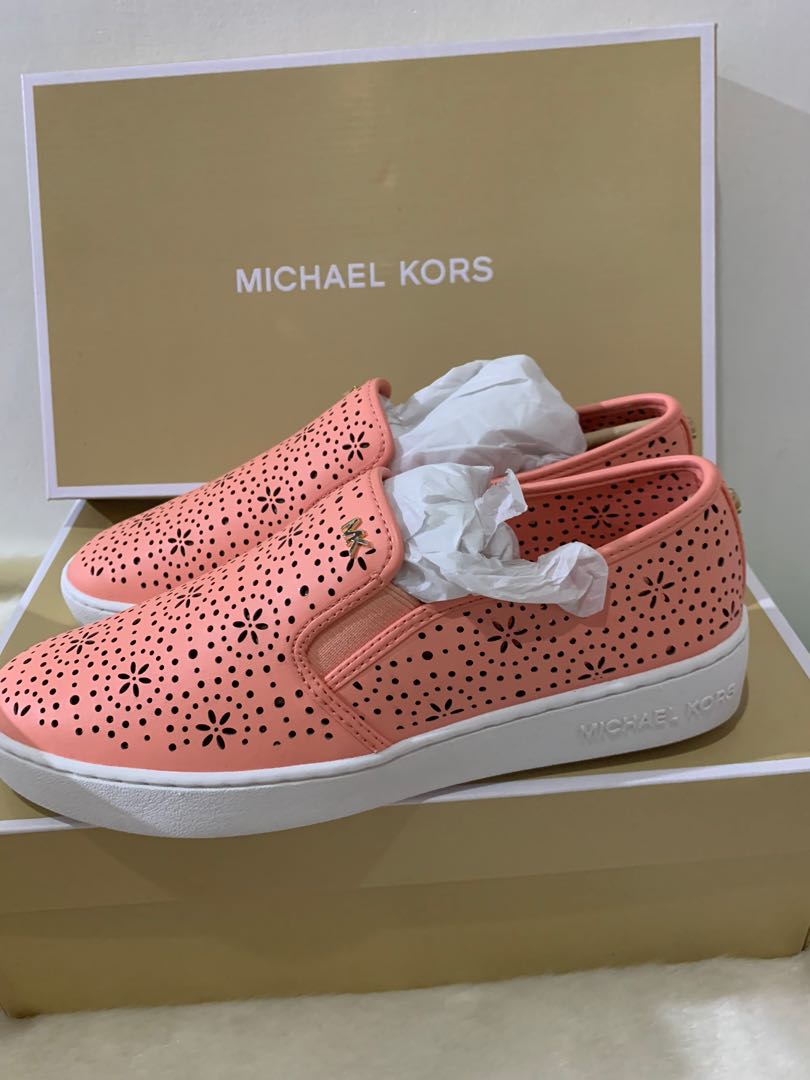 MICHAEL Michael Kors Kane Style Floral Pink Perforated Slip On