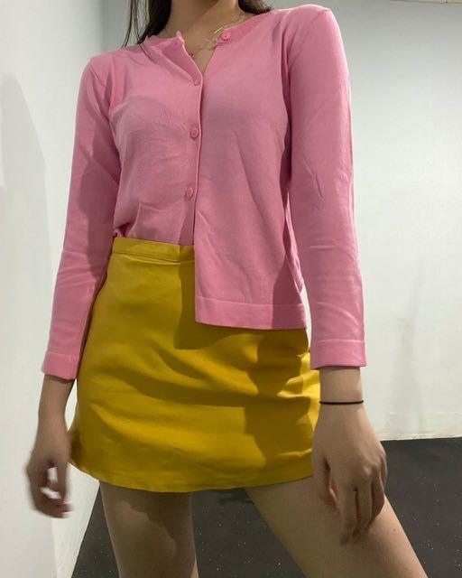 PINK SWEATER \u0026 WHITE CROP TOP, Fesyen 