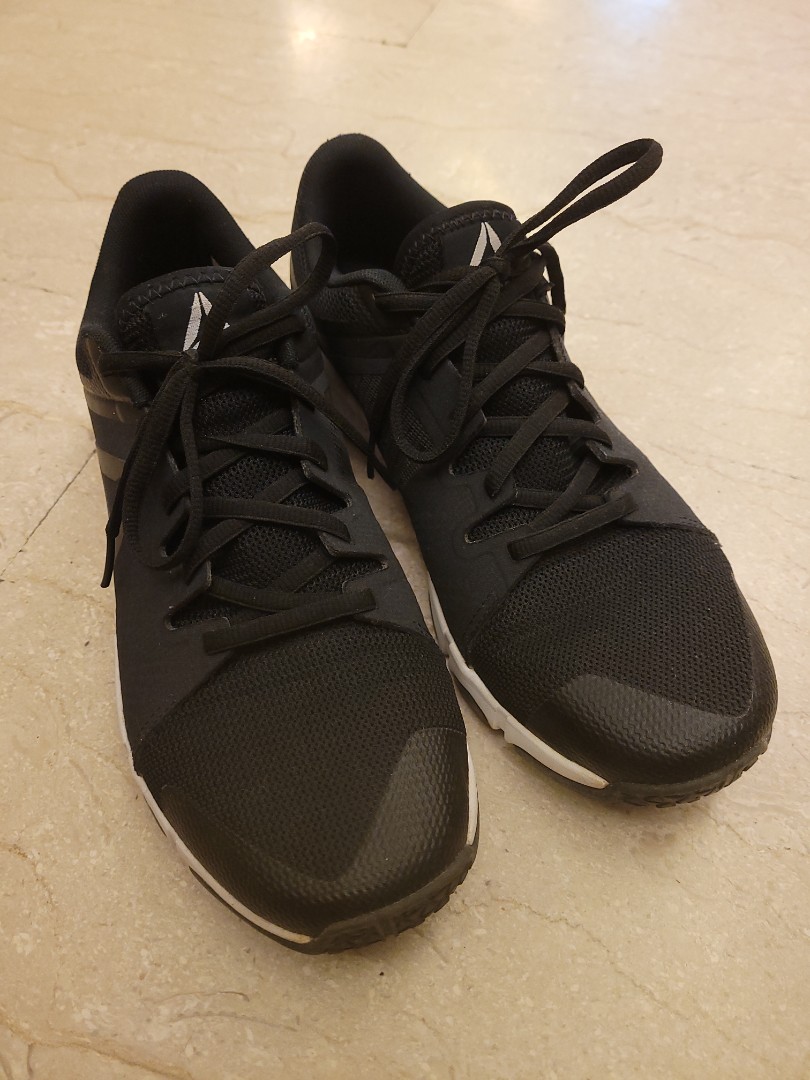 Reebok flat feet shoes discount