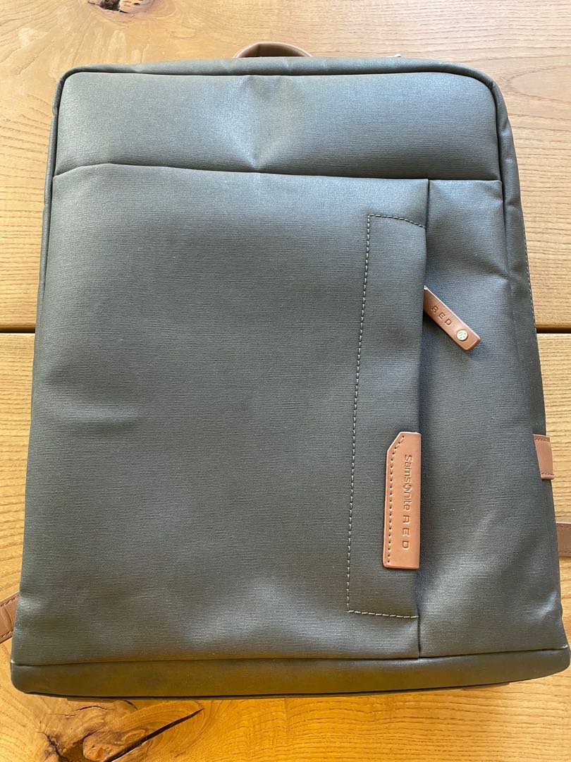 Samsonite brillo top