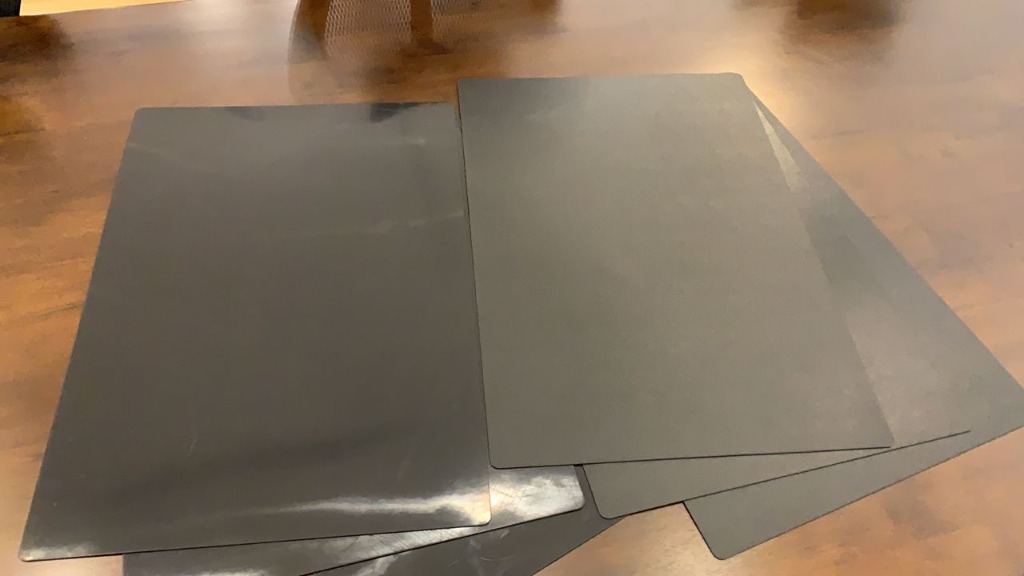 Skvallra desk pad store