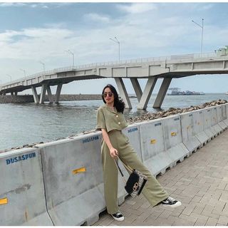 (Kategori: ) berada di . Dikirim oleh moonvin (ID iklan 1111224304, Gambar 1). Deskripsi: .