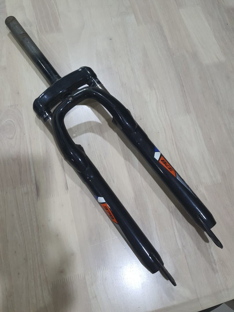 WWD 378 Front Suspension 26" Inch Wheel Bike, Sports Equipment