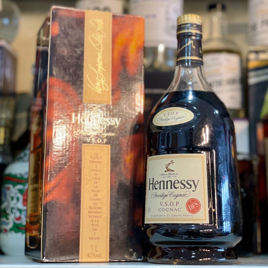 1L Hennessy VSOP Cognac Gold cap 1990s w box 1000ml, Food & Drinks