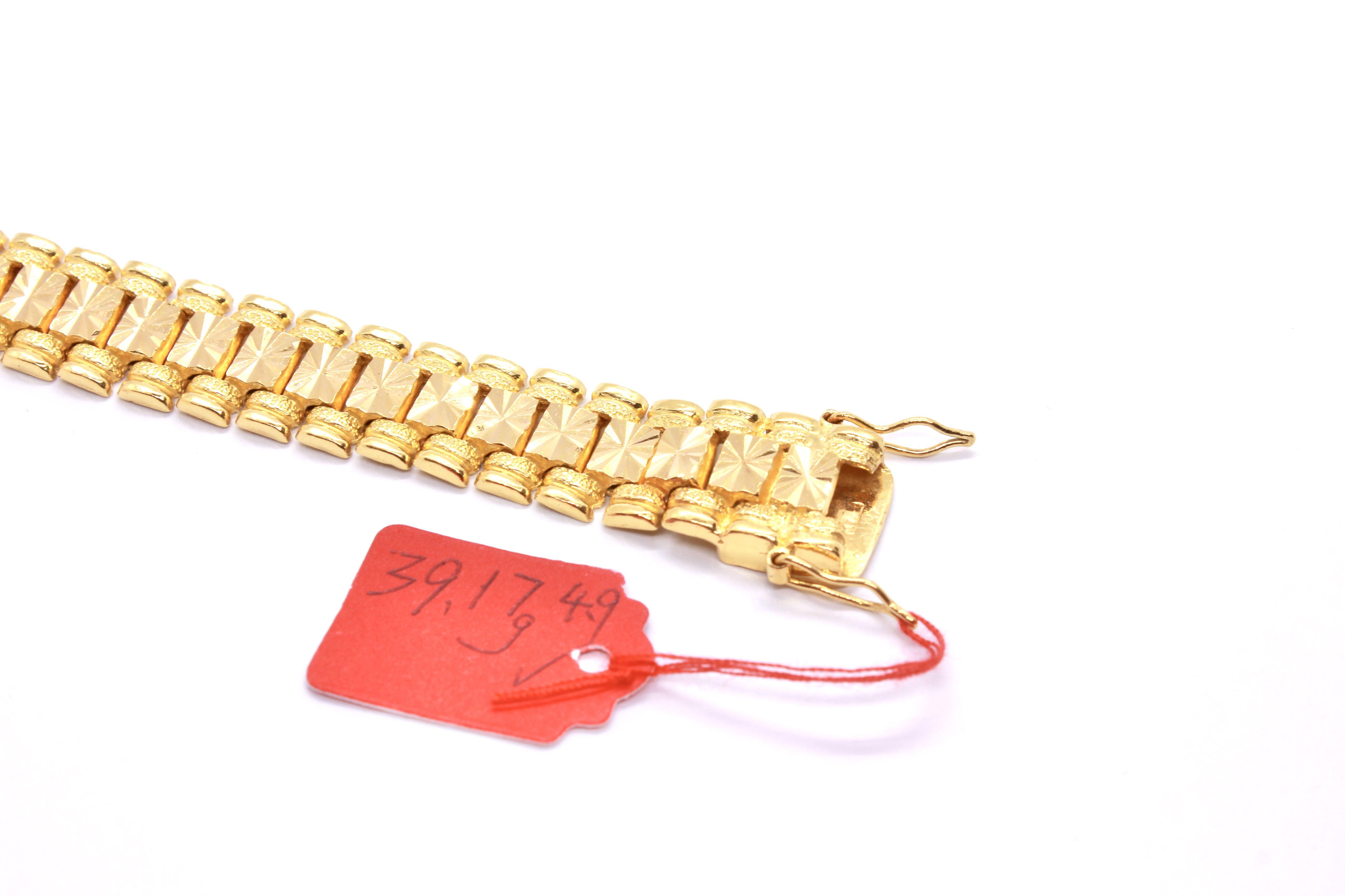Watch Strap Bracelet 916 Gold