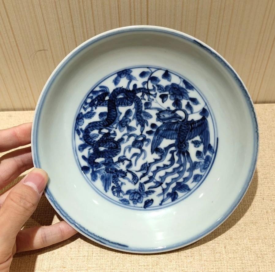 中国万暦赤絵 象耳付 染付竜絵 龍鳳凰図 花瓶  古美術 中国万暦赤絵 象耳付 染付竜絵 龍鳳凰図 花瓶 古