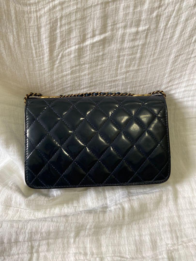 Chanel eyelet woc