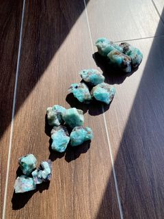 (Category: ) located in . Submitted by gemstone.addiction (Listing ID 1114592342, Image 1). Description: .