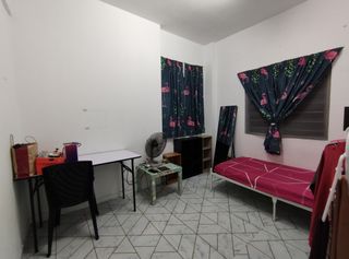 (Category: ) located in . Submitted by mirafa (Listing ID 1114911493, Image 1). Description: .