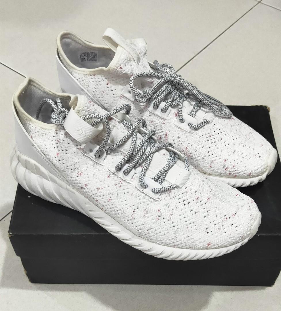 Adidas tubular doom outlet sock white