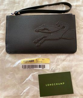(Category: ) located in . Submitted by authenticshopsmanila (Listing ID 1114899310, Image 1). Description: .
