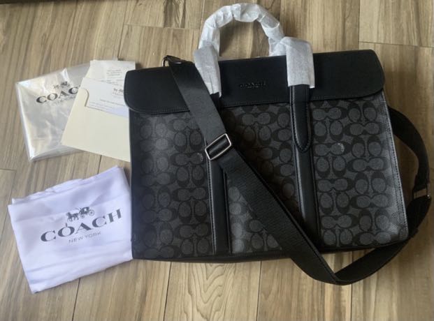 coach tote with laptop compartment