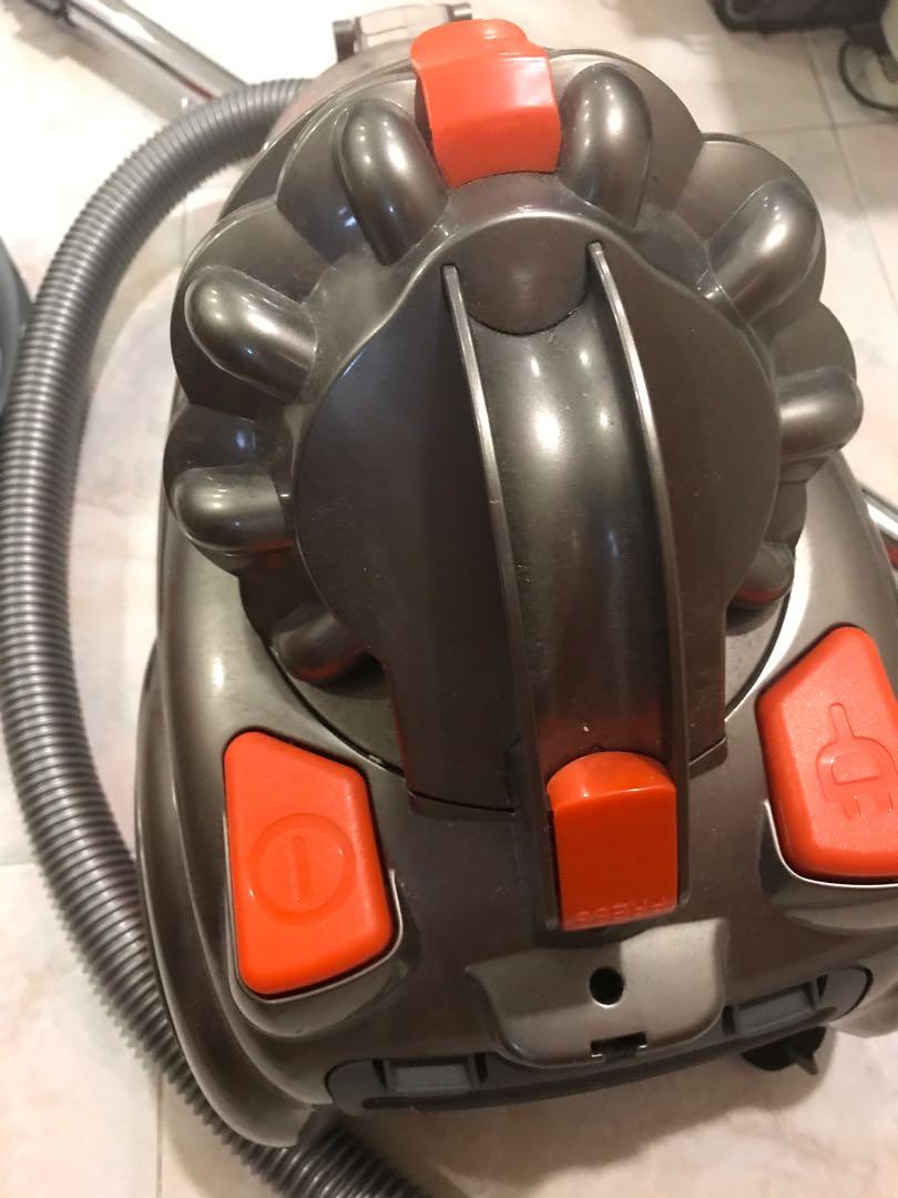 EuropAce 2000W vacuum cleaner with HEPA filter, TV & Home Appliances