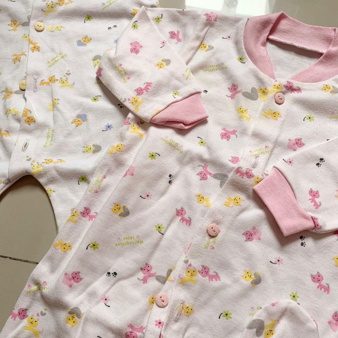 Fluffy sleepsuit baby shop