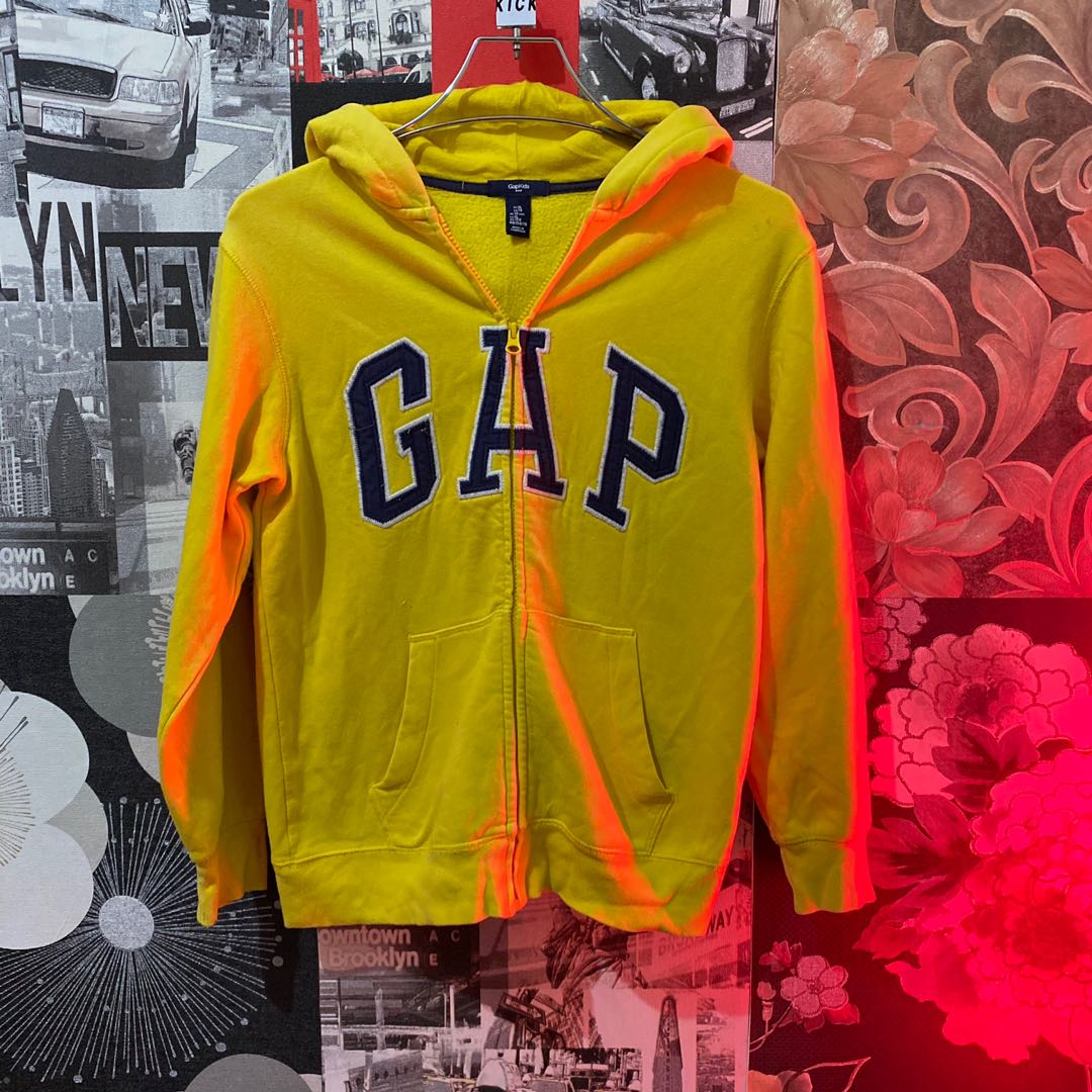 Yellow gap store sweater