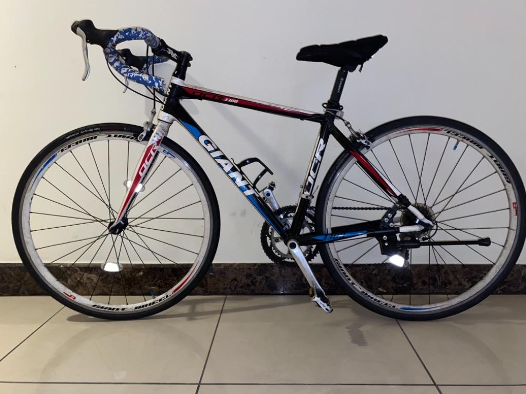 購入不可 GIANT OCR3300 学生さん値引き対応 - 自転車本体