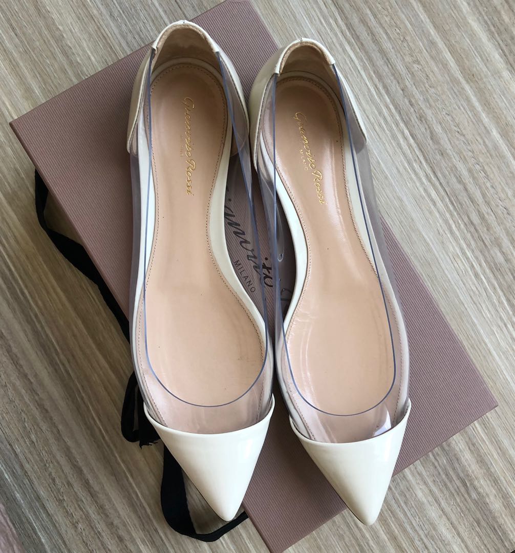 Gianvito rossi plexi discount flats