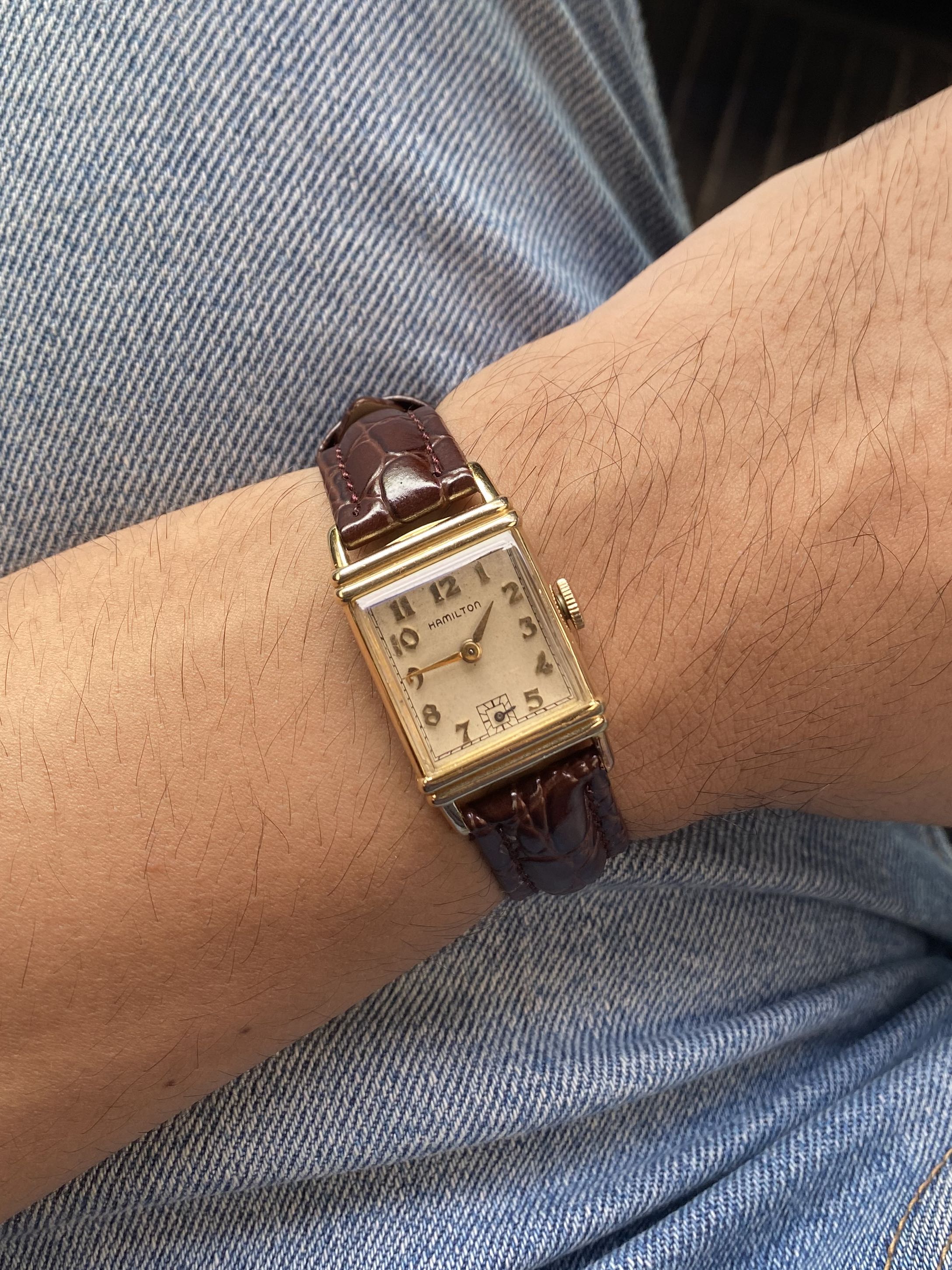 Vintage hamilton tank deals watch