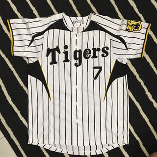 (Category: ) located in . Submitted by aimanzazalithrift (Listing ID 1114876841, Image 1). Description: .