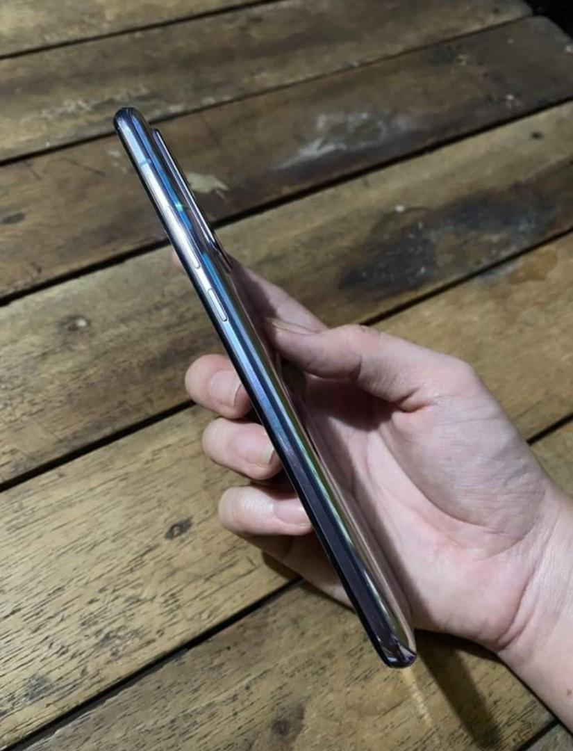 Huawei nova 7 5g 8/256 (Category: Huawei) located in Quezon City. Submitted by gabkarton (Listing ID 1114803344, Image 2). Description: For swap only Huawei nova 7 5g 8gb ram 256gb internal memory. Gaming and photography phone in one. 98% smooth. Factory unlocked. Test to sawa no issues. Package includes: -unit -charger -cases -tempered glass installed 15.5k.