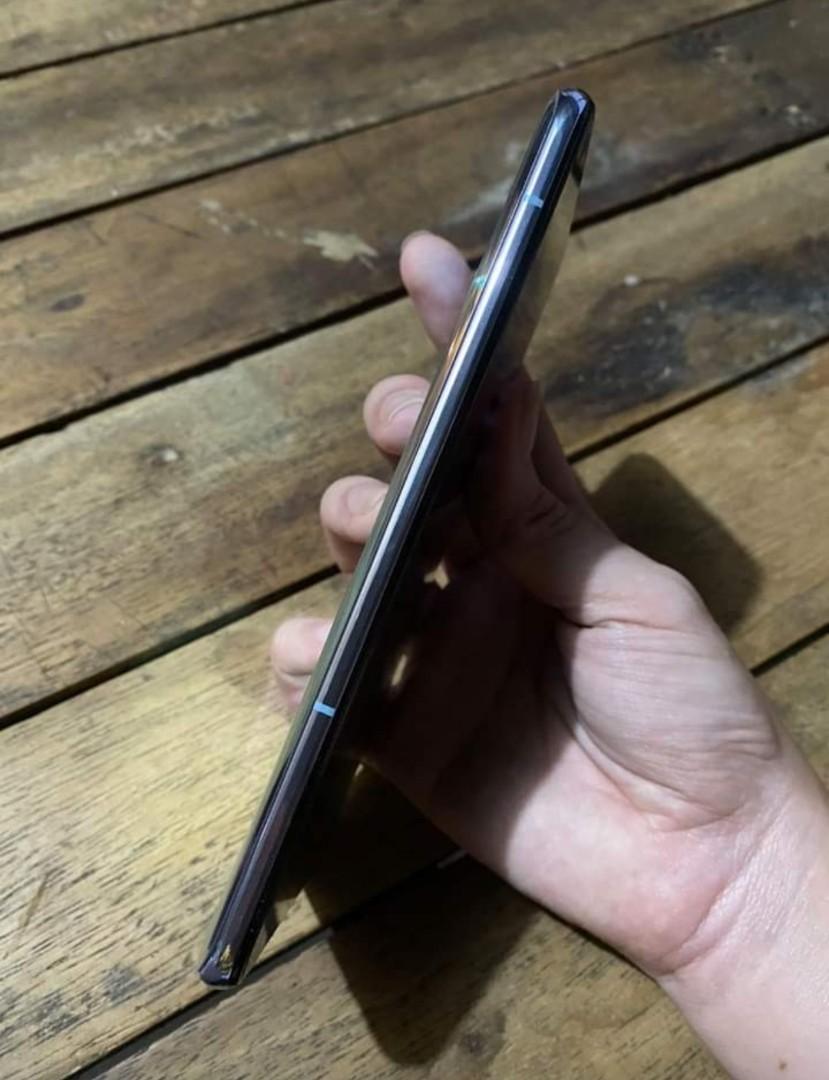 Huawei nova 7 5g 8/256 (Category: Huawei) located in Quezon City. Submitted by gabkarton (Listing ID 1114803344, Image 3). Description: For swap only Huawei nova 7 5g 8gb ram 256gb internal memory. Gaming and photography phone in one. 98% smooth. Factory unlocked. Test to sawa no issues. Package includes: -unit -charger -cases -tempered glass installed 15.5k.