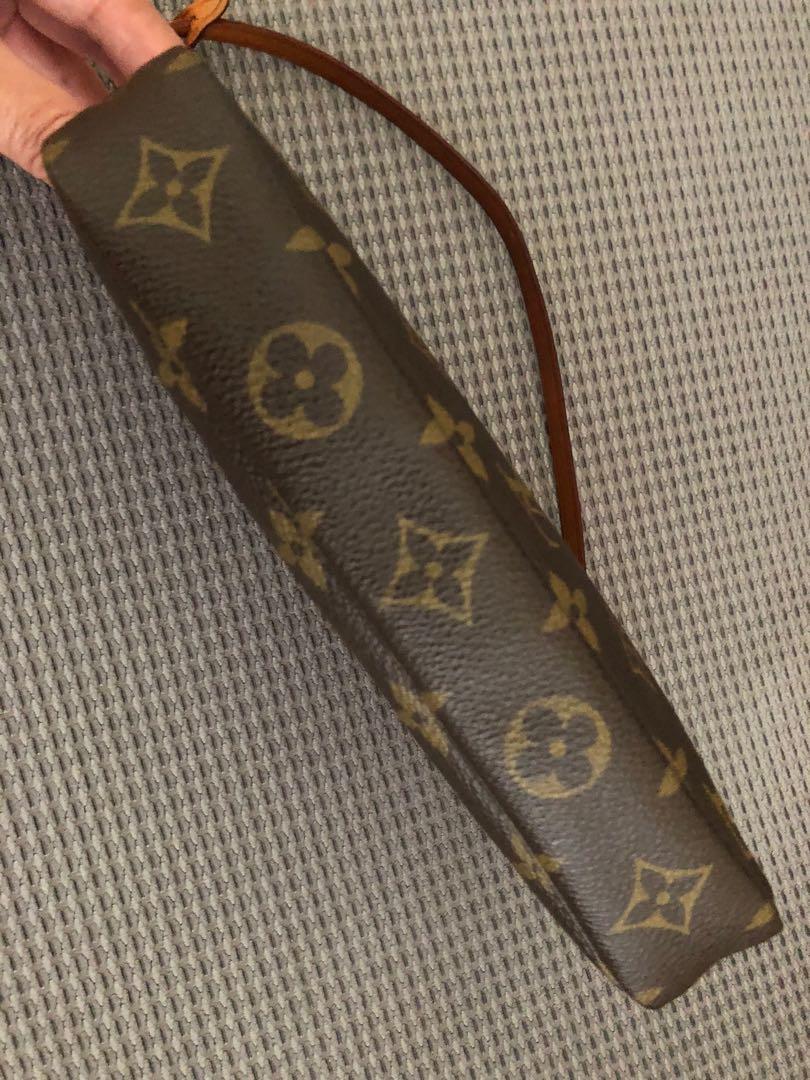 RARE ‼️ Louis Vuitton Bucket Pochette Accessoires Monogram, Luxury, Bags &  Wallets on Carousell