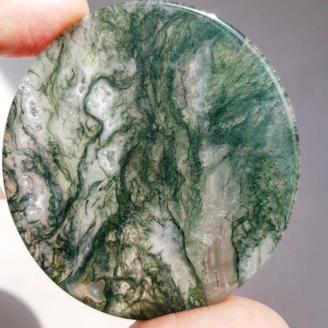 Moss agate shop slice