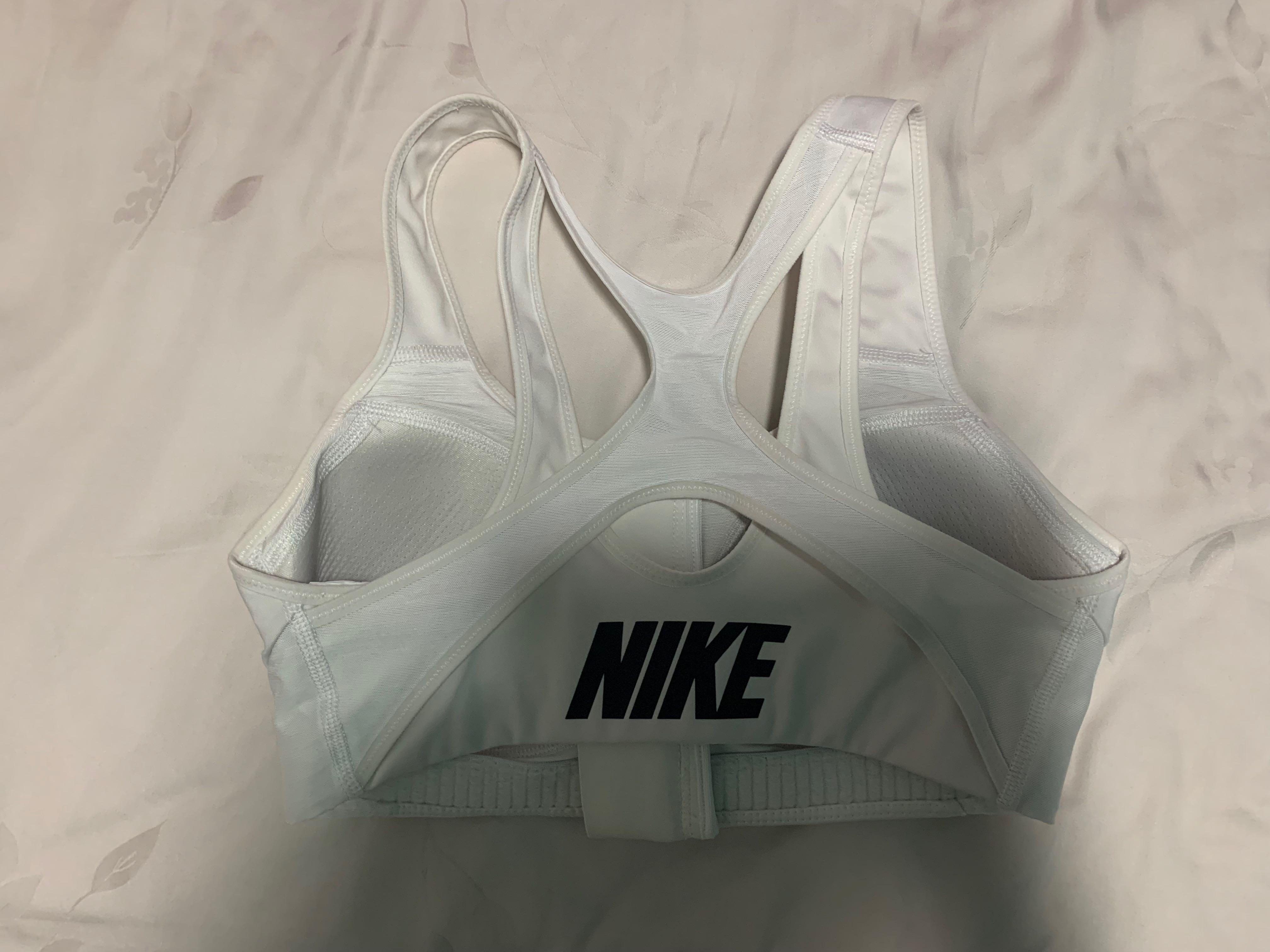 Nike Zip Front Sports Bra
