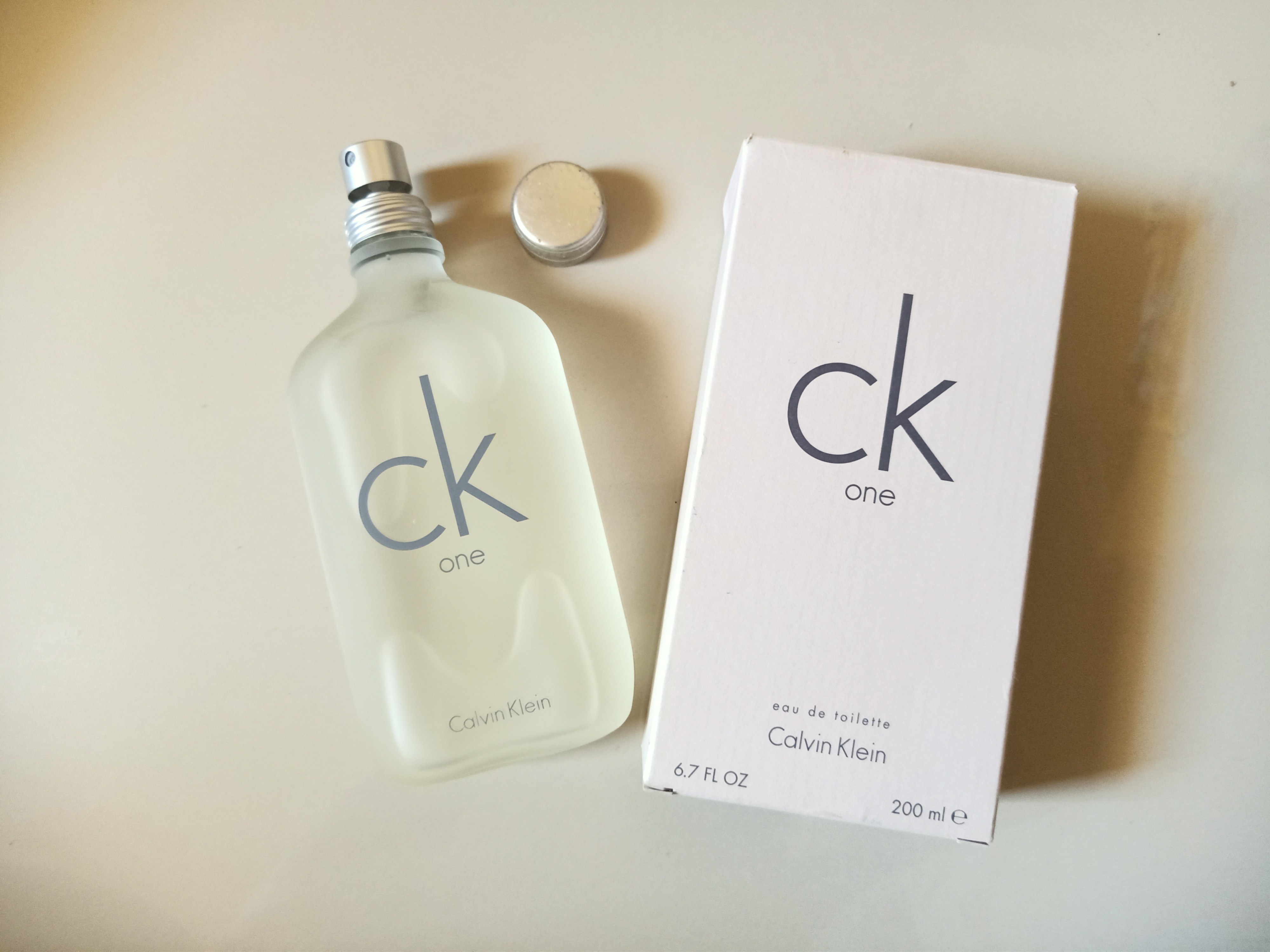 original-ck-one-beauty-personal-care-fragrance-deodorants-on