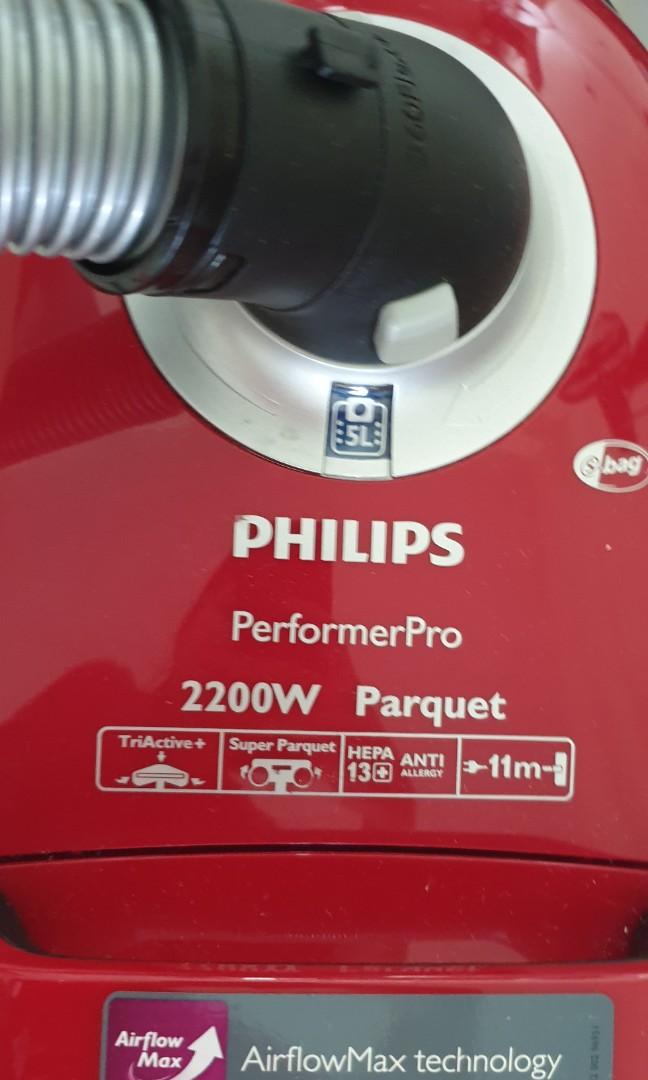 Philips vacuum cleaner, TV & Home Appliances, Vacuum Cleaner