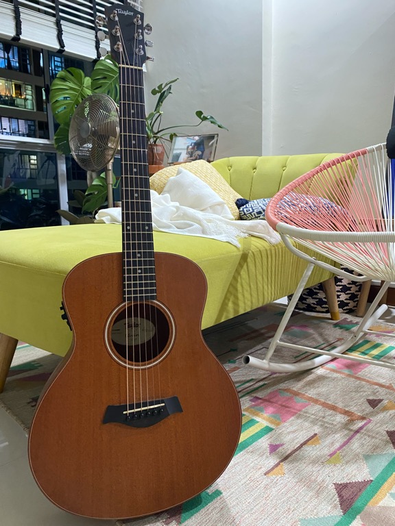 TAYLOR GS Mini Mahogany Top Acoustic Guitar