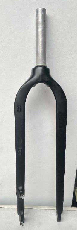 Weapon Lightning 7 rigid fork 27.5 stealth black