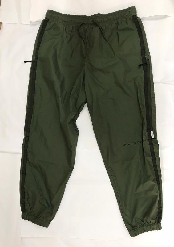Wtaps Incom Trousers Nyco Weather, 男裝, 褲＆半截裙, 長褲- Carousell
