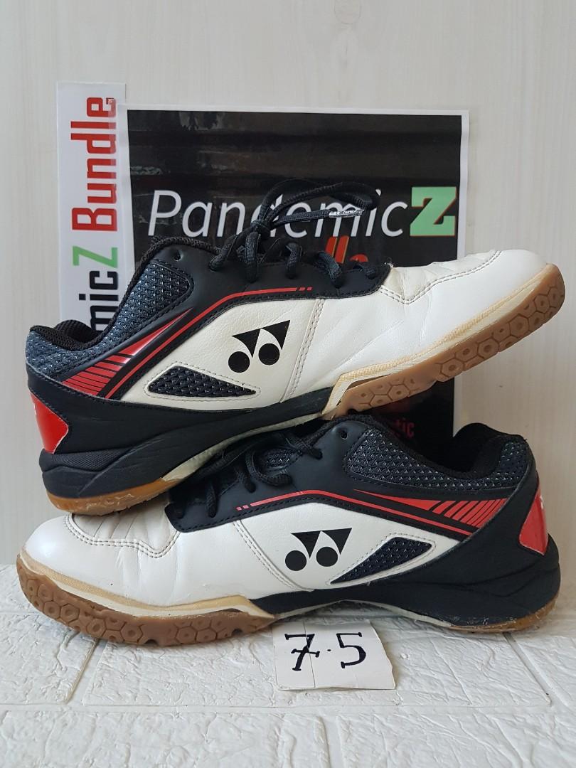 Yonex 65m Uk7.5 us8 eur40.5 26cm Sports Equipment Sports Games
