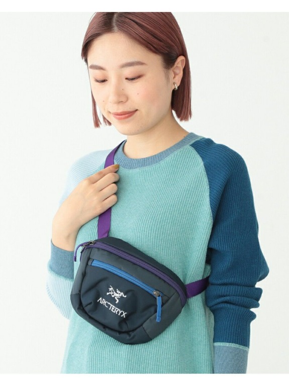 絕版2021秋季別注Beams x Arcteryx Mantis 1 Navy Waist Pack 不死鳥腰包22 x 16 x 4 cm,  女裝, 手袋及銀包, 單肩包- Carousell