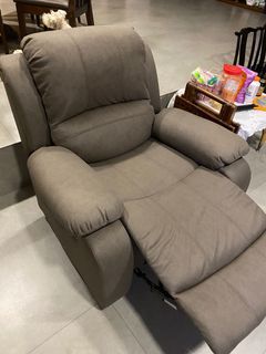 (Category: ) located in . Submitted by cycy87 (Listing ID 1115037537, Image 1). Description: .